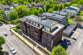 Ramsey Hill Brownstones in St. Paul, MN - Building Photo - Building Photo