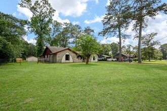 14135 Limerick Ln in Tomball, TX - Building Photo - Building Photo