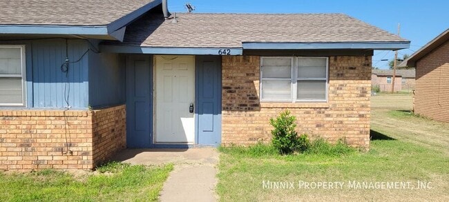 642 S Crosby St in Crosbyton, TX - Building Photo - Building Photo