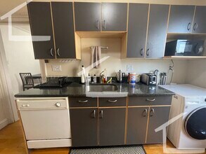 1662 Commonwealth Ave in Boston, MA - Building Photo - Building Photo