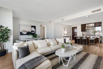 9705 Collins Ave in Bal Harbour, FL - Building Photo - Building Photo