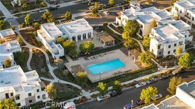 284 Harringay in Irvine, CA - Building Photo - Building Photo