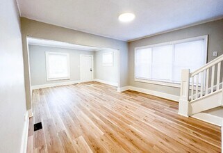 429 N Colorado Ave in Indianapolis, IN - Foto de edificio - Building Photo