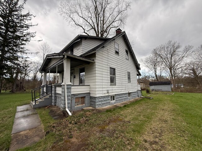 2907 Ridley Ave in Youngstown, OH - Building Photo - Building Photo