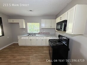 213 S Main St in Beebe, AR - Building Photo - Building Photo