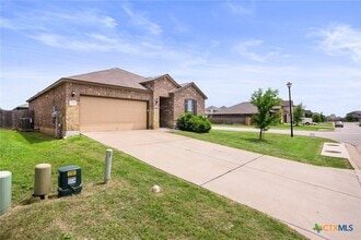 1203 Daffodil Dr in Temple, TX - Building Photo - Building Photo