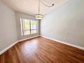 8807 Parliament Ct in Kissimmee, FL - Building Photo - Building Photo