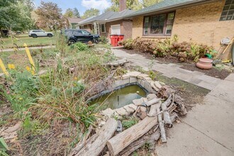 902 W Union St in Champaign, IL - Building Photo - Building Photo