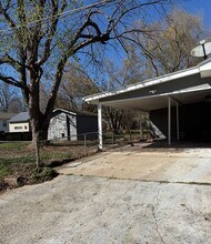 1453 S Fort Ave in Springfield, MO - Building Photo - Building Photo