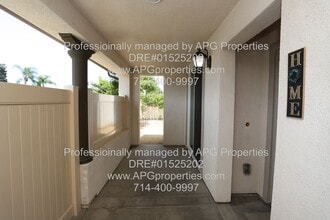 1696 W Trapezoid Dr in Anaheim, CA - Building Photo - Building Photo