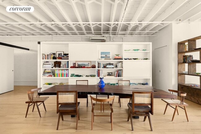 184 Grand St in New York, NY - Foto de edificio - Building Photo