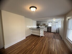 28 Cherry St, Unit 2 in Somerville, MA - Building Photo