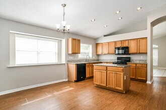 172 Afton Ln in Jacksonville, FL - Foto de edificio - Building Photo