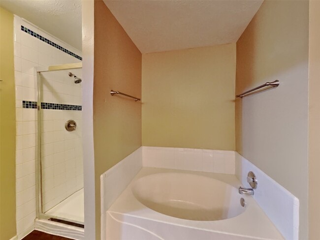 31106 Perlican Dr