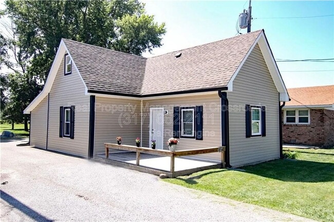 property at 337 S Green St