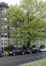 Commonwealth Apartments in Allston, MA - Foto de edificio - Building Photo