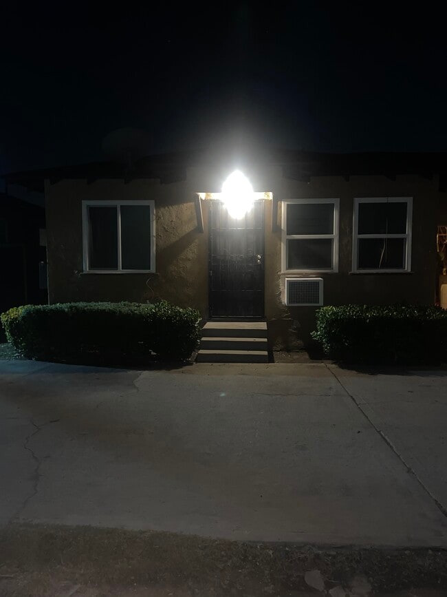 7823 Sterling Ave, Unit A