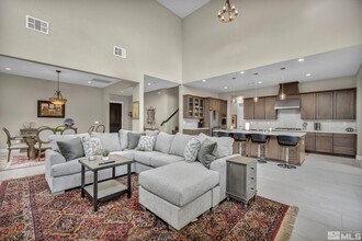 619 Camargue Trl in Reno, NV - Building Photo - Building Photo
