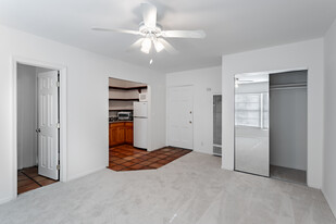Sycamore Apartments