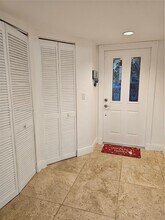 9781 SW 138th Ave in Miami, FL - Foto de edificio - Building Photo