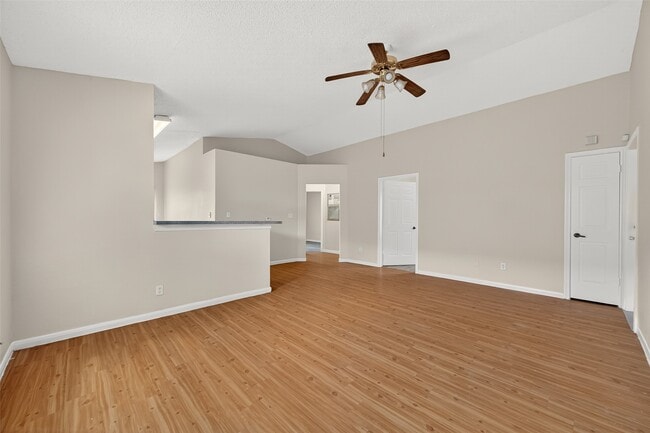 4635 Croker Ridge Rd in Houston, TX - Building Photo - Building Photo