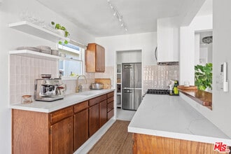 668 Marr St in Los Angeles, CA - Building Photo - Building Photo