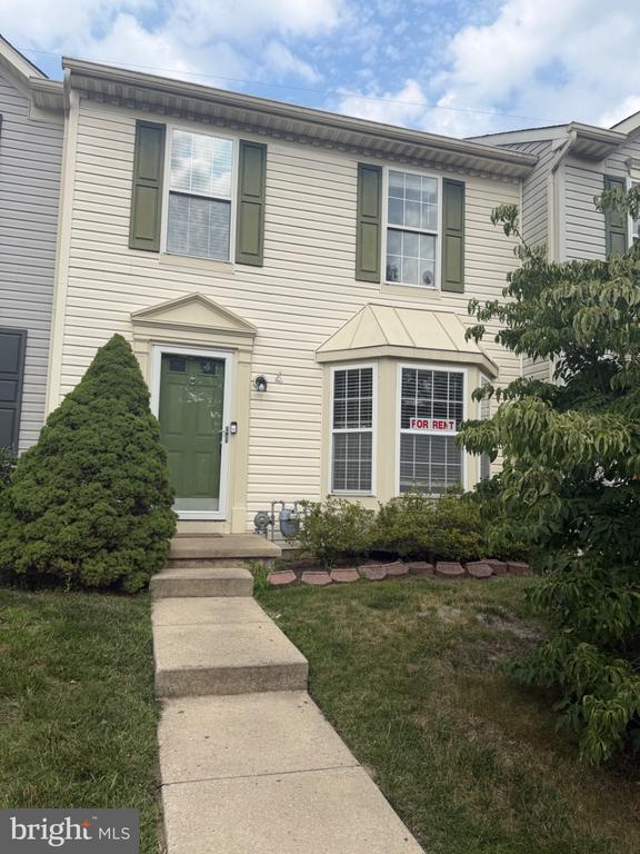 property at 4 Coachlight Dr