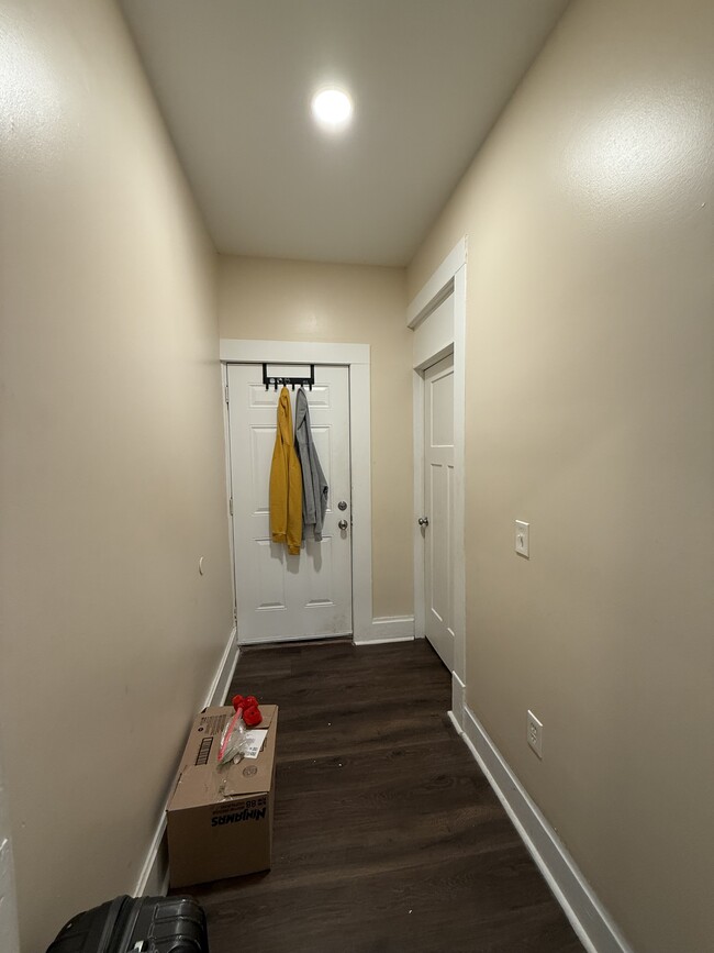 399 E 16th Ave, Unit A in Columbus, OH - Building Photo - Building Photo