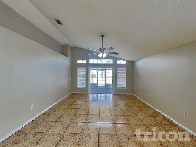 12617 Parkbury Dr in Orlando, FL - Foto de edificio - Building Photo