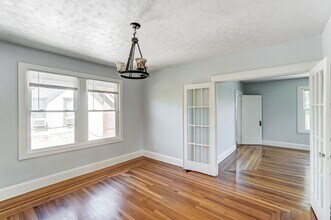 3627 Zinsle Ave in Cincinnati, OH - Building Photo - Building Photo