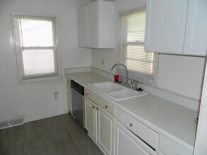 4424 SE 8th St in Des Moines, IA - Building Photo - Building Photo