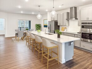 10531 Pleasant Branch Dr, Unit 201 in Raleigh, NC - Building Photo - Building Photo