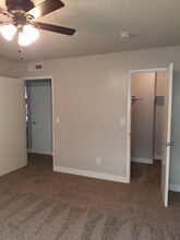 4264 N Bengston Ave in Fresno, CA - Foto de edificio - Building Photo