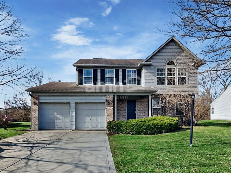 6702 Hollingsworth Dr in Indianapolis, IN - Building Photo