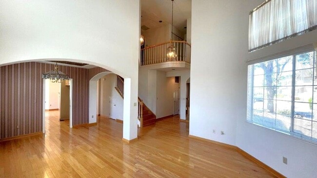2010 Fries Ct in Martinez, CA - Building Photo - Building Photo