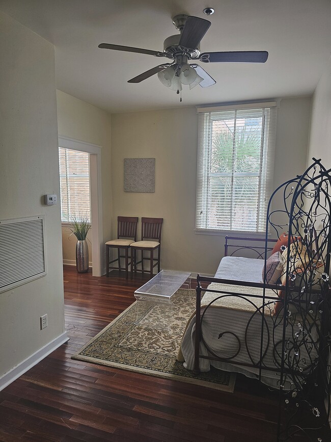 property at 1224 St Charles Ave
