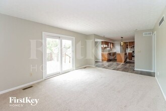 6163 Juneberry Ct in Hamilton, OH - Building Photo - Building Photo
