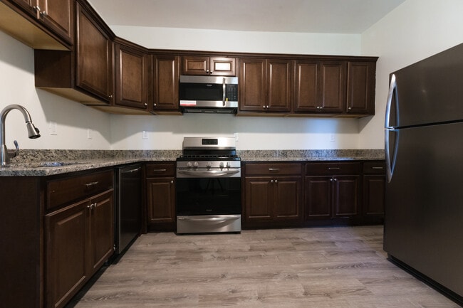 26 Rosedale St, Unit #1