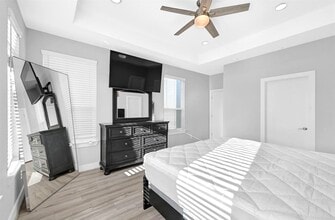 4215 Hardy St in Houston, TX - Building Photo - Building Photo