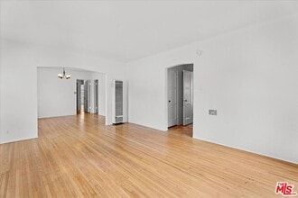 228 3rd Ave in Los Angeles, CA - Building Photo - Building Photo