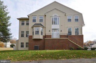 2023 Whistling Duck Dr in Upper Marlboro, MD - Building Photo