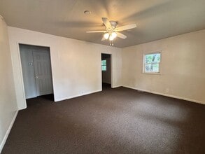 2411-2413 Joan Pl in Evansville, IN - Building Photo - Building Photo