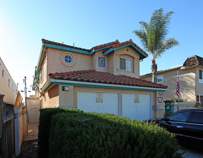 232 Del Mar Ave in Chula Vista, CA - Foto de edificio - Building Photo