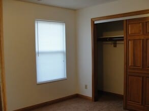 2711 Fairmont Ct in Troy, OH - Building Photo - Building Photo