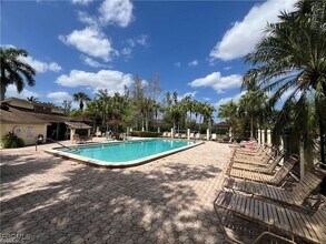 15126 Parkside Dr, Unit 104 in Ft. Myers, FL - Building Photo - Building Photo