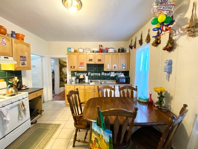 34 Darling St in Boston, MA - Foto de edificio - Building Photo