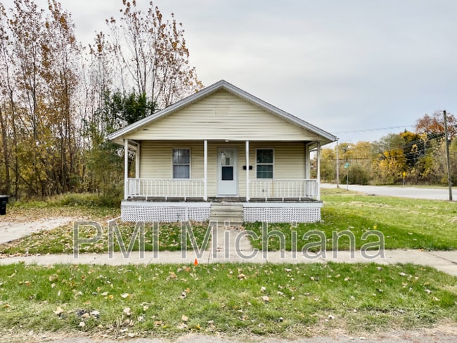 property at 1136 King St