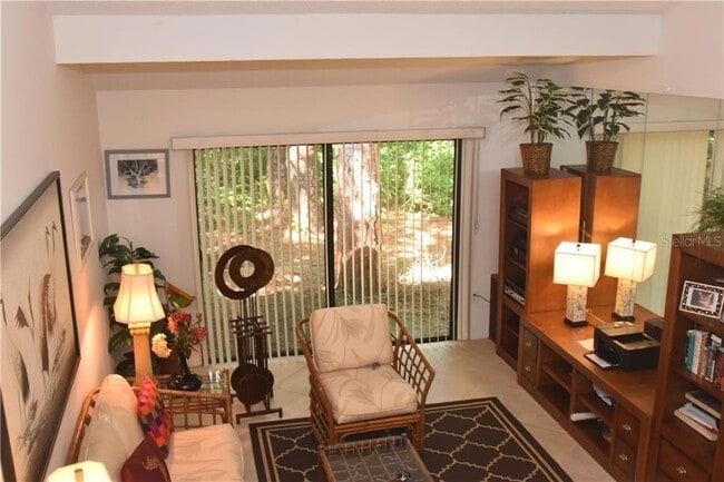 1625 Treehouse Cir, Unit TR111 in Sarasota, FL - Building Photo - Building Photo