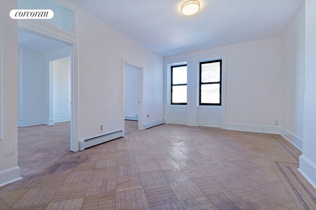 672 St Marks Ave in Brooklyn, NY - Building Photo - Building Photo