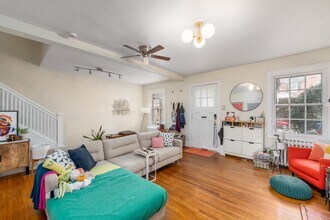 3421 University Pl in Baltimore, MD - Building Photo - Building Photo